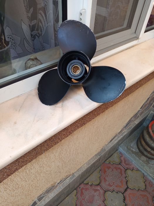 Vând elica barcă Yamaha