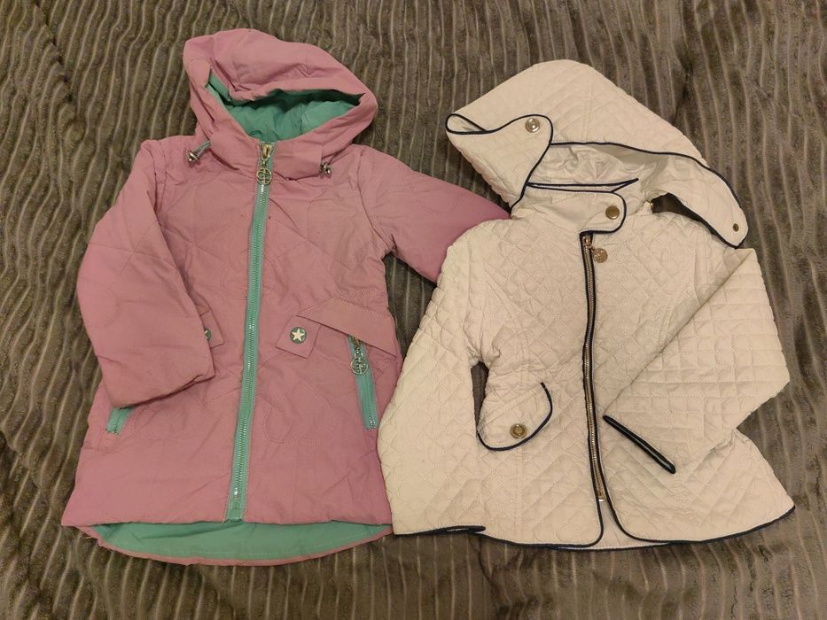 Продам детские куртки б/у