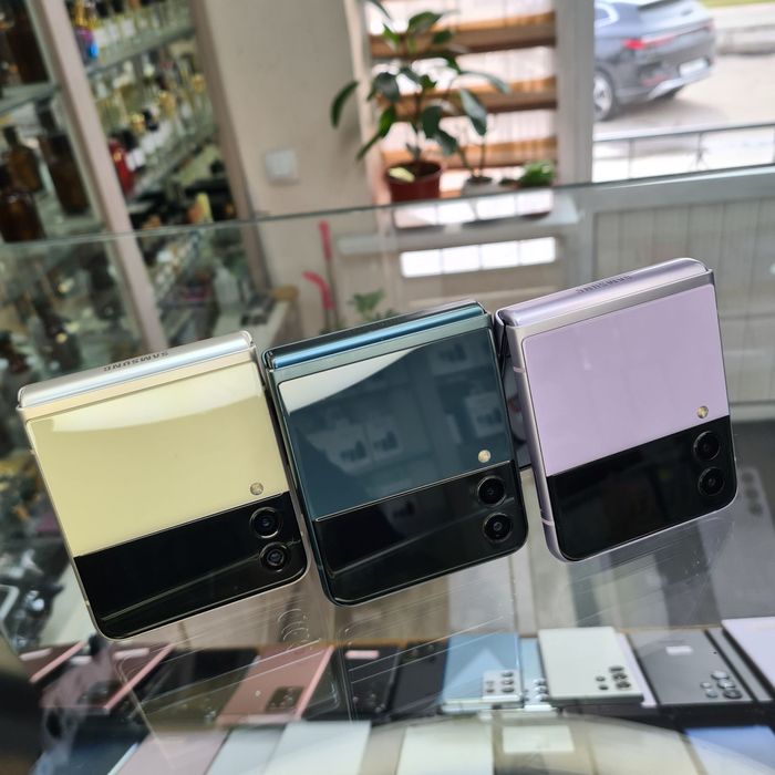 Samsung Z Flip4 xotirasi 8/256GB