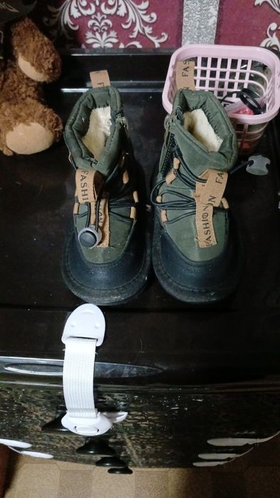 Продам не дорого  обувь