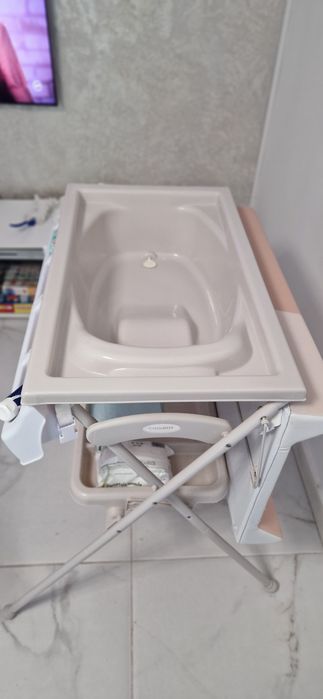 Masuta de infasat bebe si cadita