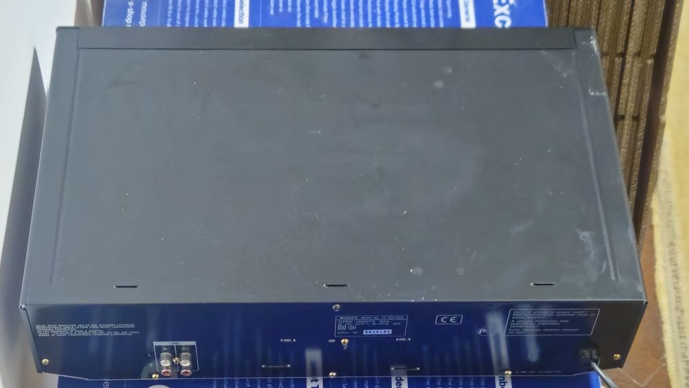 Sony TC-KE400S, stare foarte buna, cu fata de TC-KE300, Dolby S