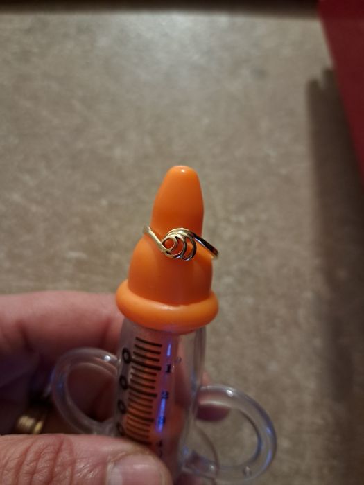 Inel aur de 14 k,nou superb ,subtire