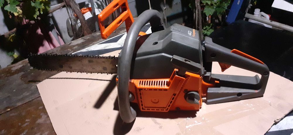 Drujba Husqvarna 40, stare f. buna de functionare