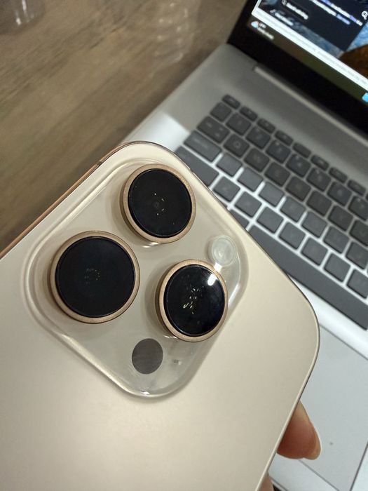 Iphone 16 pro/256gb/92%