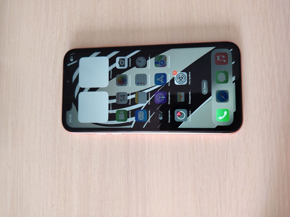 АЙФОН ХР телефон