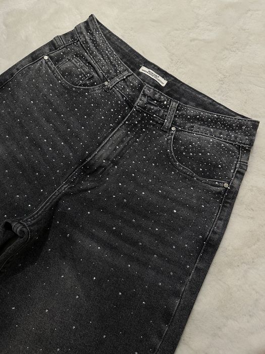 дънки с камъчета