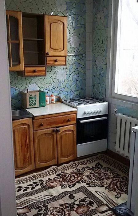 Чиланзар 3кв Торговый Центр 2 комнатная квартира