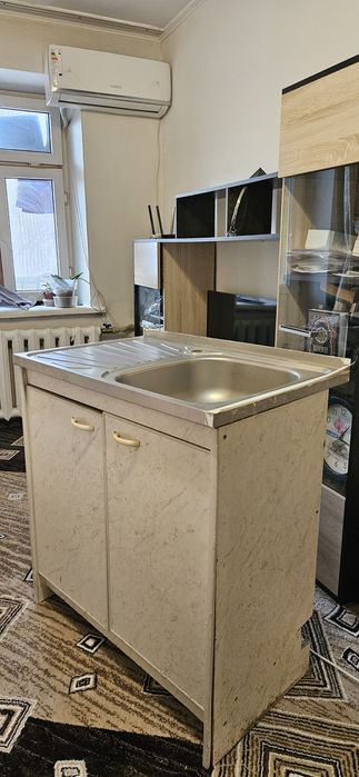 Продам газовую плиту и мойку