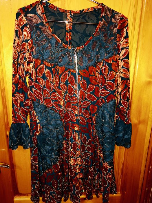 Украшенияли халат поча жуда чиройли