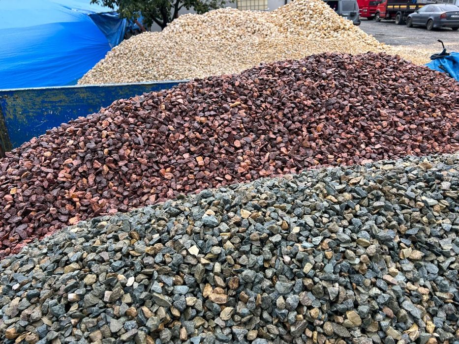 Piatră spartă granit roșu granit gri calcar alb galbui