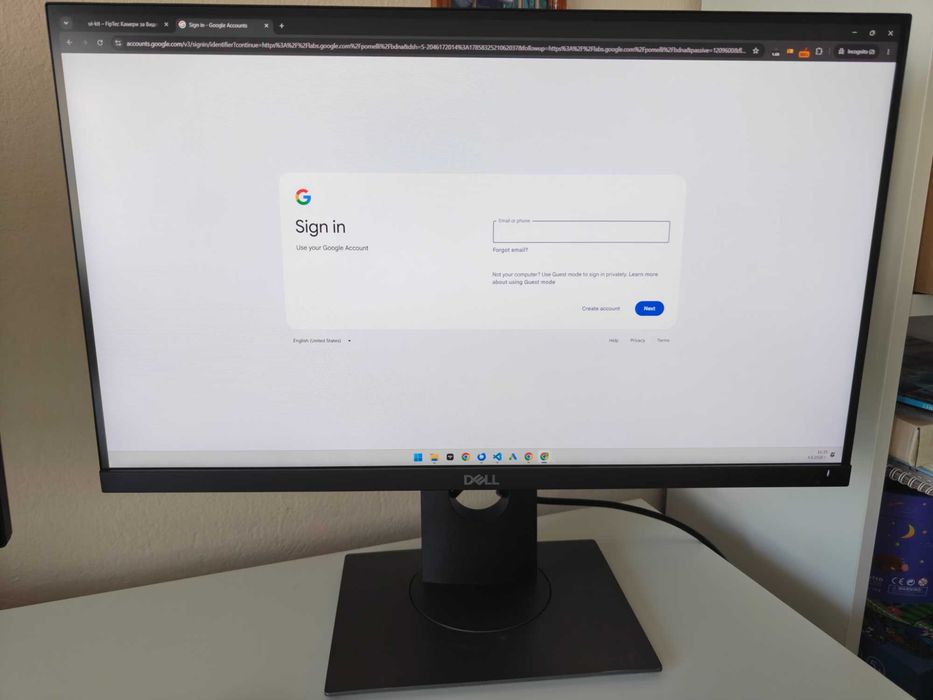 2K QHD Монитор Dell P2418D (23.8" IPS, 2560x1440) – Пълен комплект с кутия!