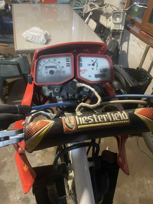 Aprilia tuareg rally 125 само на части