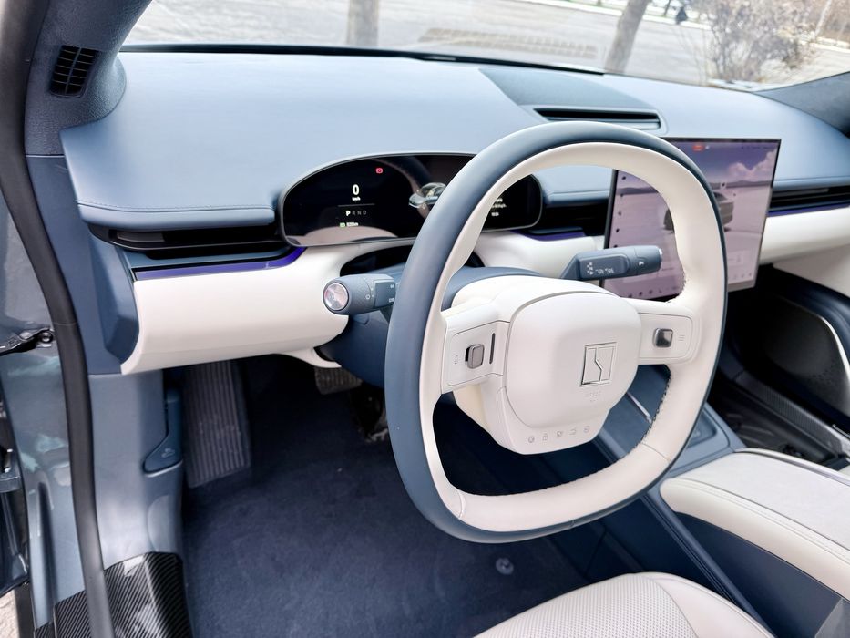 Zeekr 007 restailing, йили 2024. Пробег 30.000. Запас ход 688. Тозза