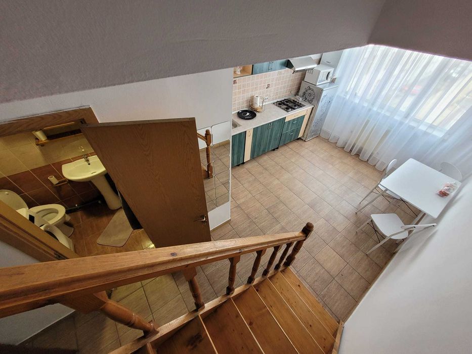 Apartament mansarda etaj 3 - proprietar
