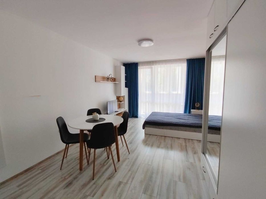 Дава се под наем Едностаен апартамент в София, Кръстова вада - 41 кв.м за 357 € - Снимка #2