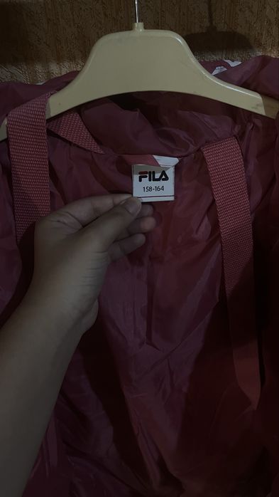 Продам зимнию куртку