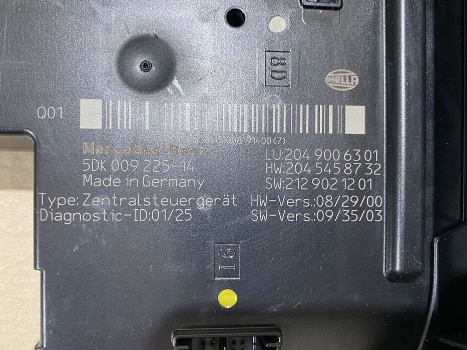 Panou sigurante / Sam fata spate / Calculator cutie Mercedes C W204