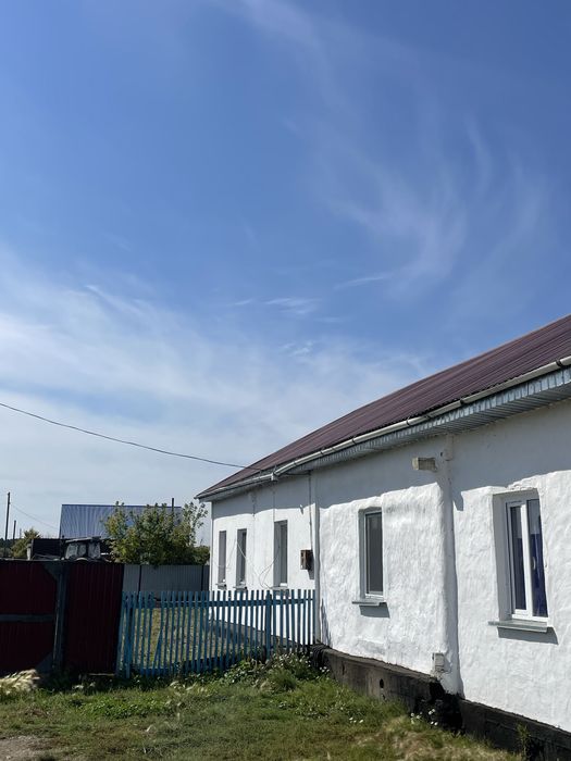 Продам дом в селе Корнекты