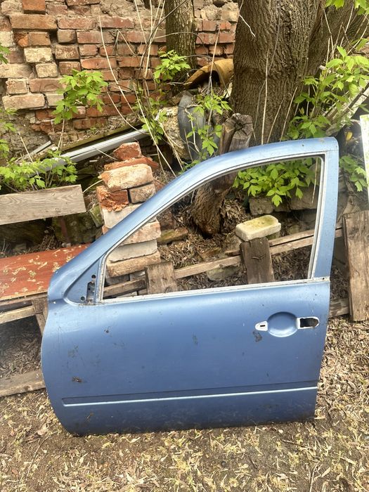 Водительская дверь калина/гранта