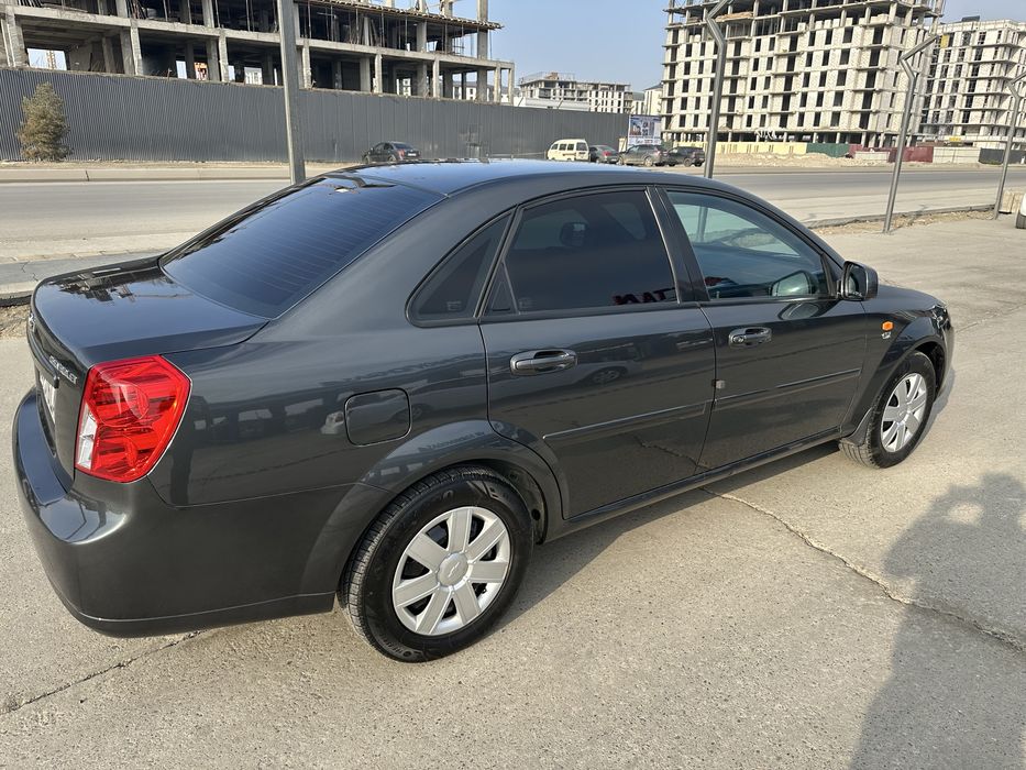 Jentra mexanika ideal holatda