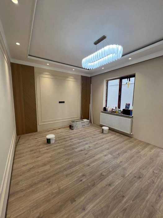 продам новый элитный участок рисвый базар 2 сот 2 эт 6 ком 125000
