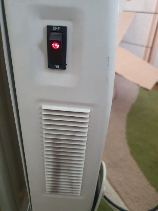 Обогреватель Vitek, 5 секций, с вентилятором