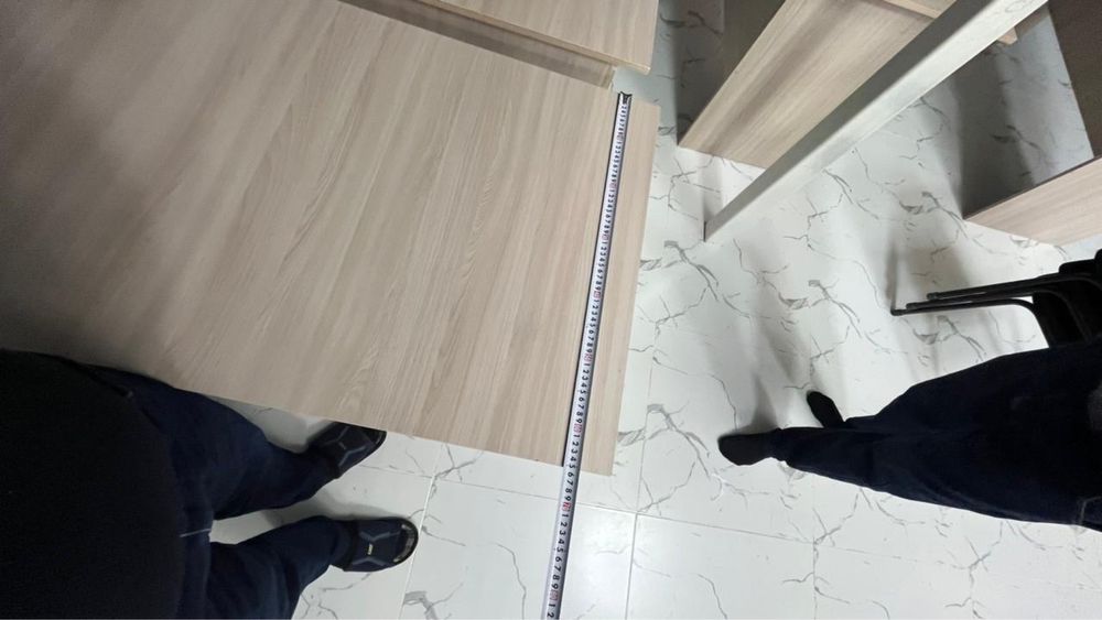 парты для учёбы и т.д