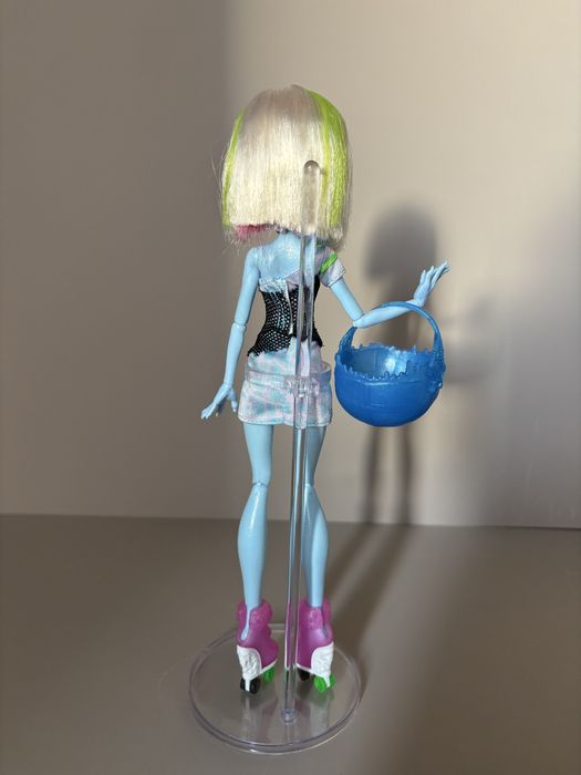 Кукла Эбби Ролики (Roller Maze Monster High)