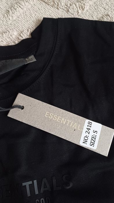 Tricou essentials black