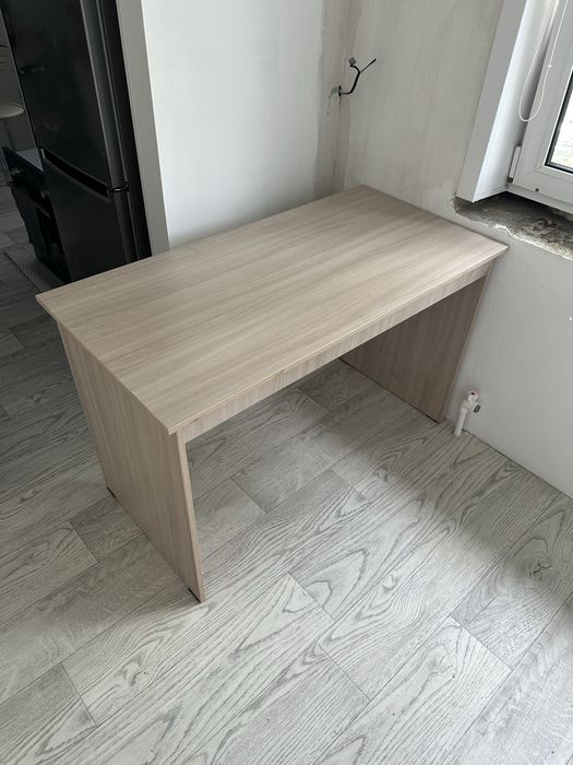 Стол для офиса, компьютерный