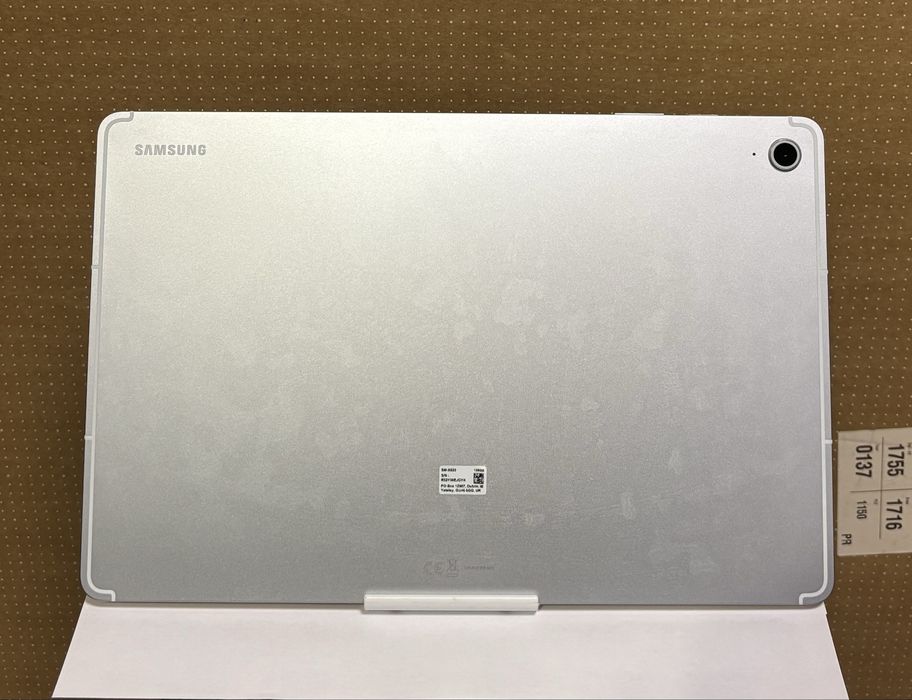 MDM vinde: Tableta Samsung Galaxy Tab S10 FE Plus, 128GB, Silver.