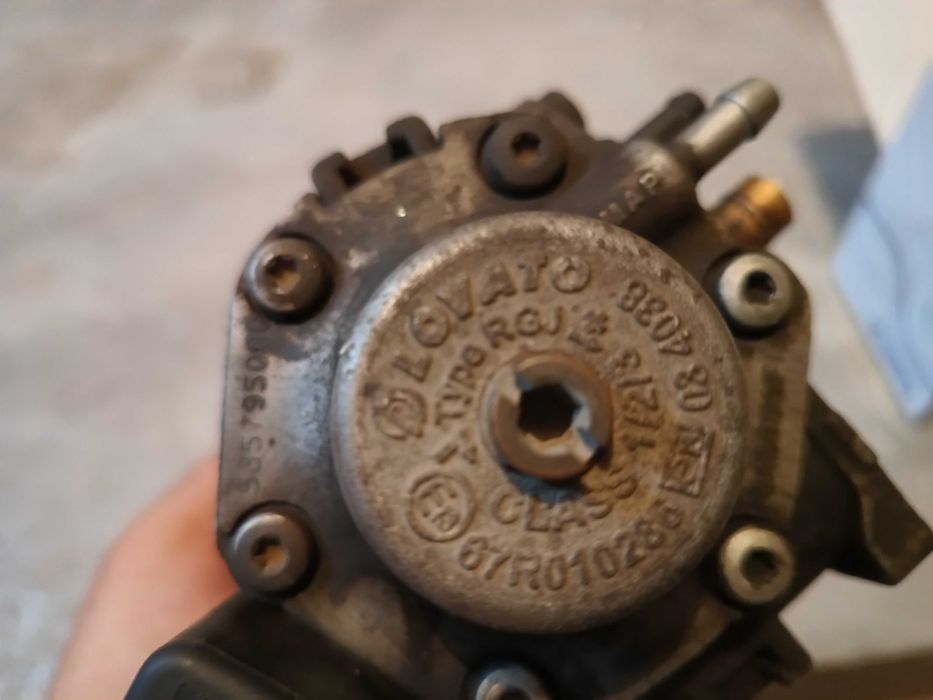 Продавам изпарител Ловато