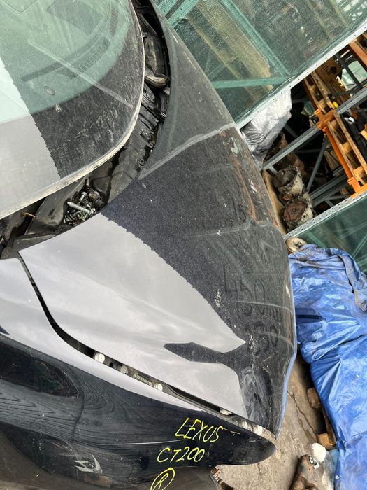 Lexus CT200H Батерия броня фарове  стопове волан капак hybrid