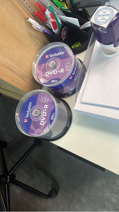 Диски 100 шт. DVD-R