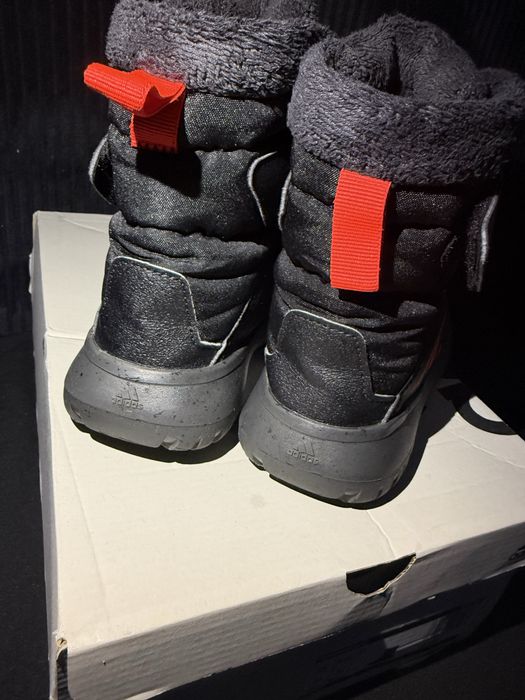 Cizme copii Adidas Winterplay marimea 30