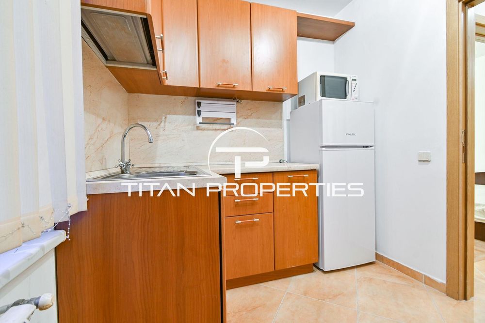 Двустаен, под наем, Център-ЦУМ