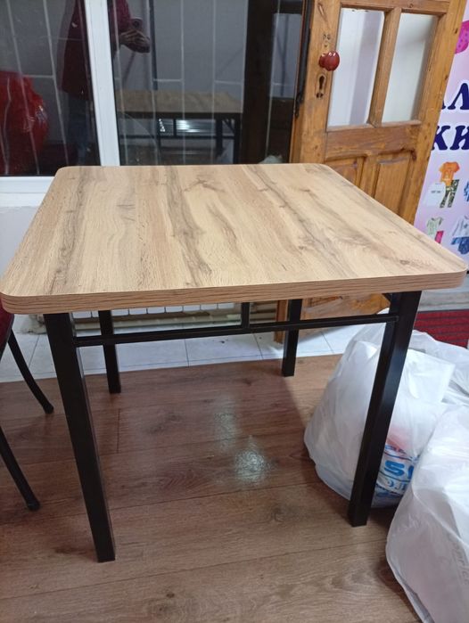 Кухонный стол стульчик