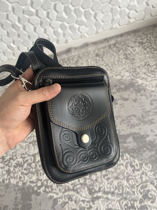 Барсетка натуральная кожа черный