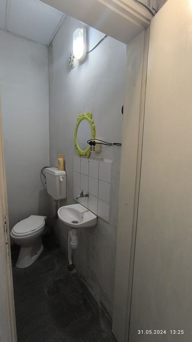 Дава се под наем Магазин в Ямбол, Граф Игнатиев - 20 кв.м за 204 € - Снимка #7