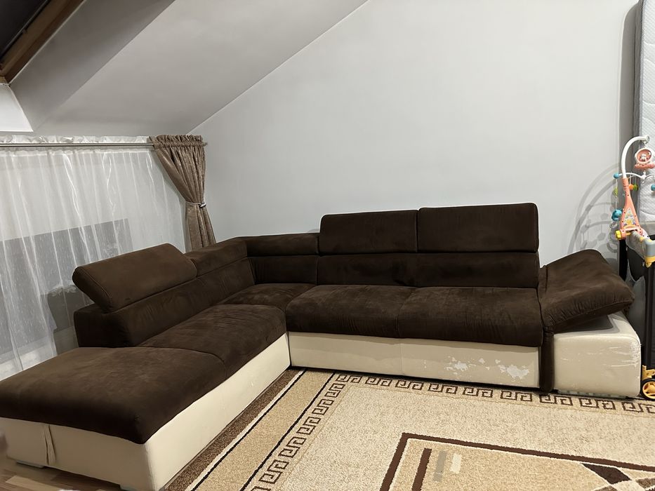 Coltar extensibil cu lada