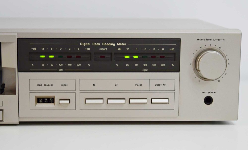 Deck Dual C 802, casetofon