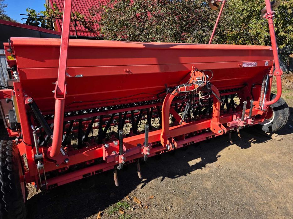 Vand Valtra t194 versu,Gaspardo Veloce 400, Gaspardo Nina 400, Knoche combinator 4m