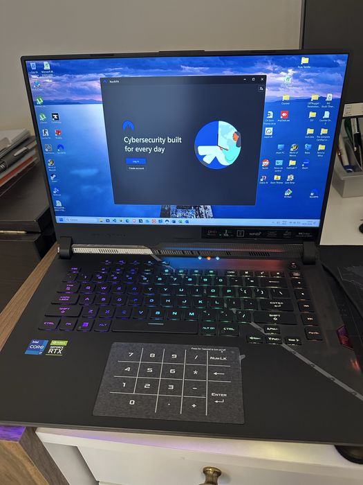 Laptop Asus Gaming Rog Strix Scar 15