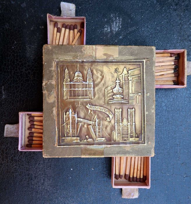 Chibrituri romanesti si straine de colectie