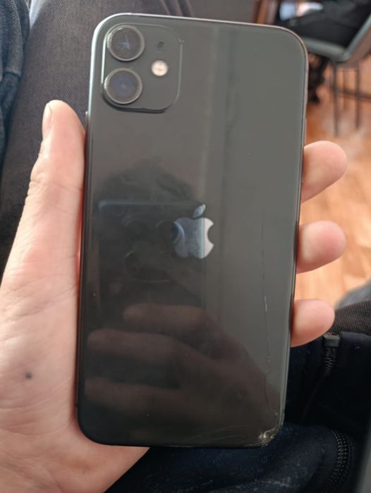 Iphone 11 б/у состояние среднее