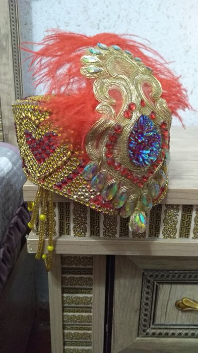 Продам тюбетейка для келинок по 50000 сум