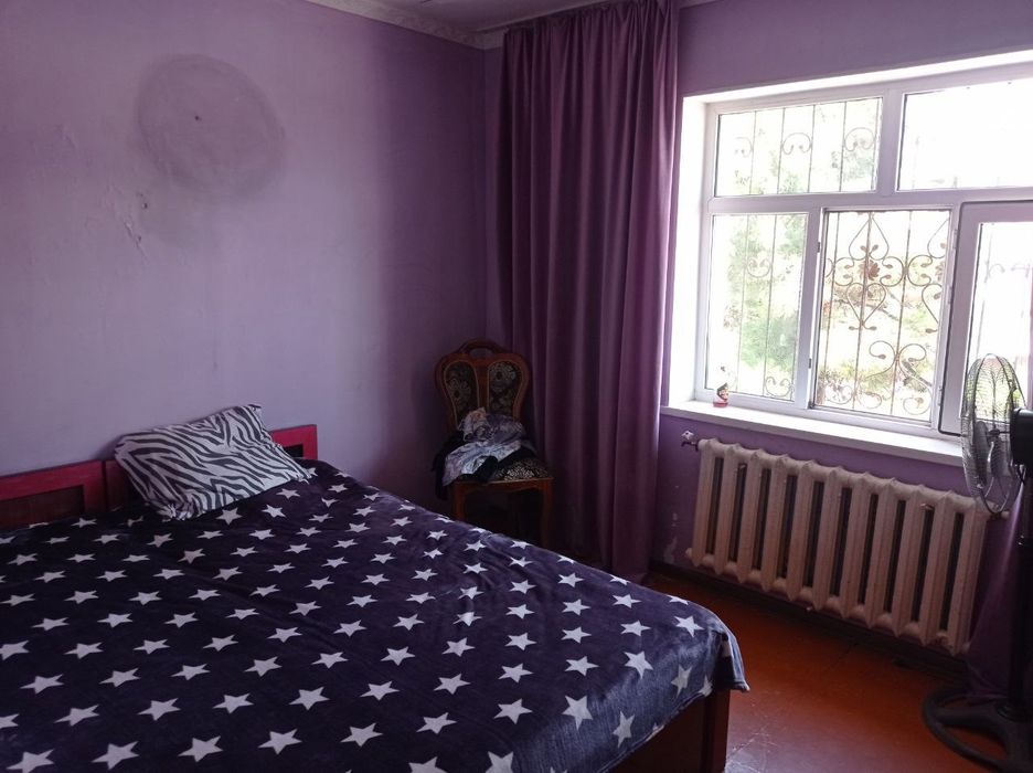 Продаётся двухэтажный дом.