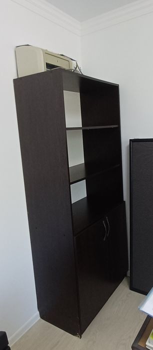 Продам  офисный шкаф