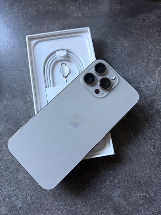 iPhone 16 Pro Max 256 gb